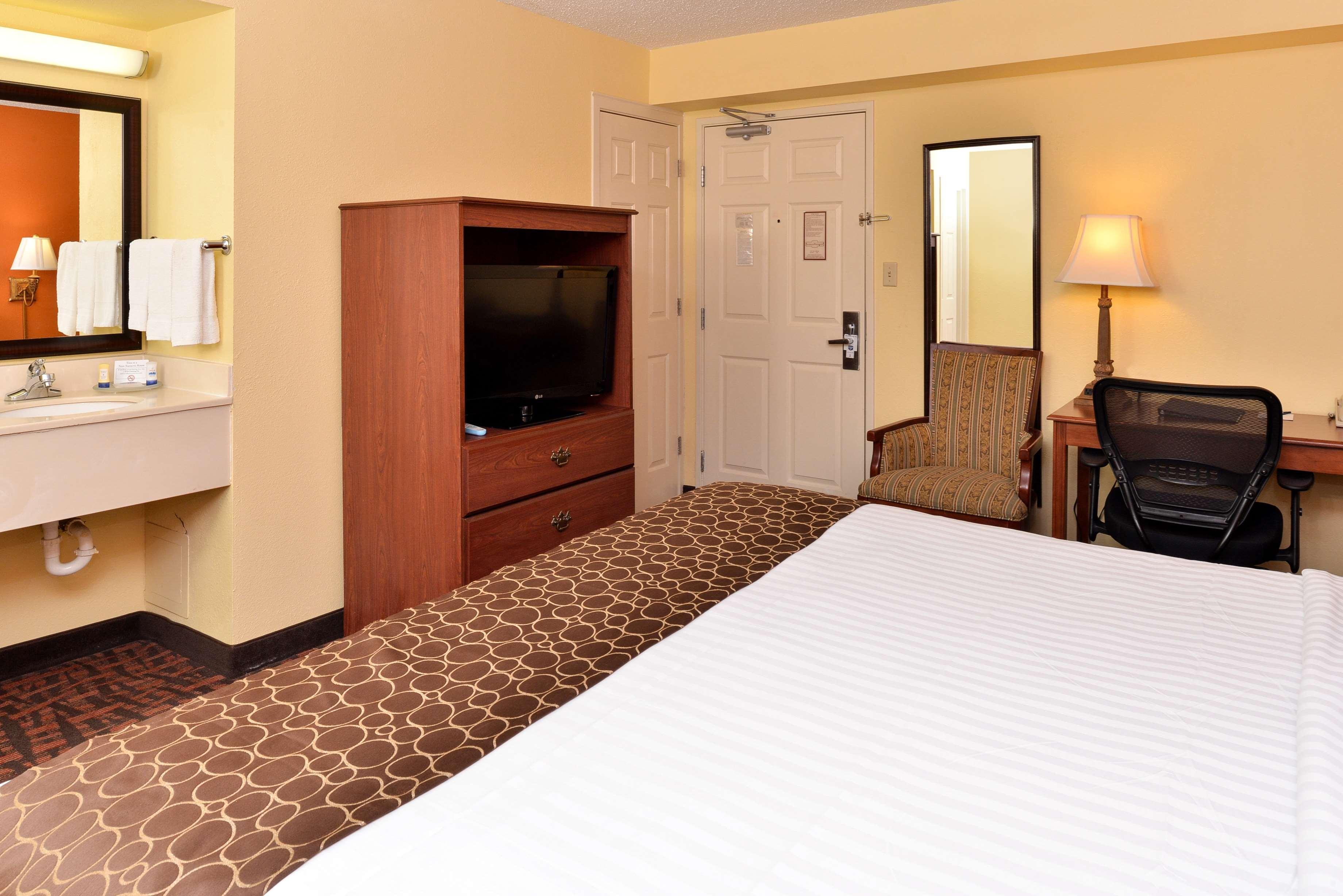 Hotel Western East Inn&suites