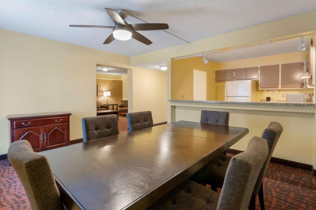Western East Inn&suites 3* Louisville-Jefferson County