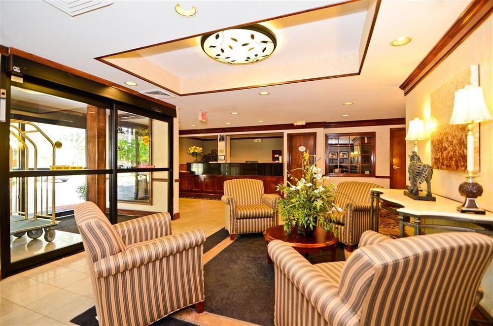 Western East Inn&suites Hotel 3*