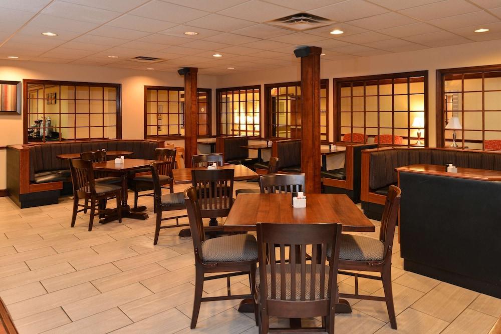 Hotel Western East Inn&suites