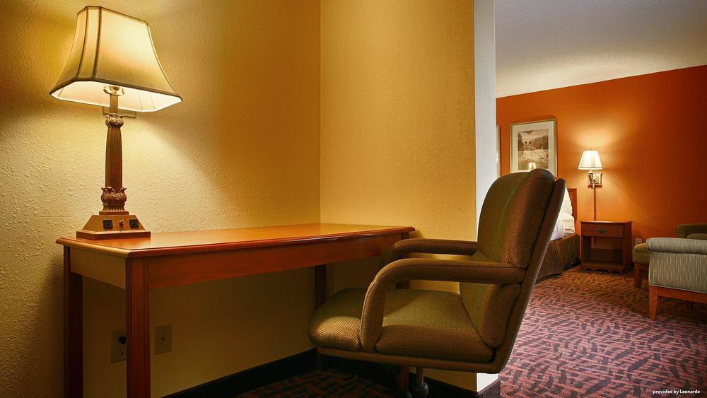 Hotel Western East Inn&suites 3*
