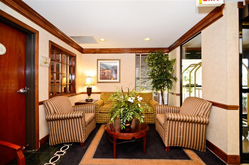 Western East Inn&suites Hotel Louisville-Jefferson County