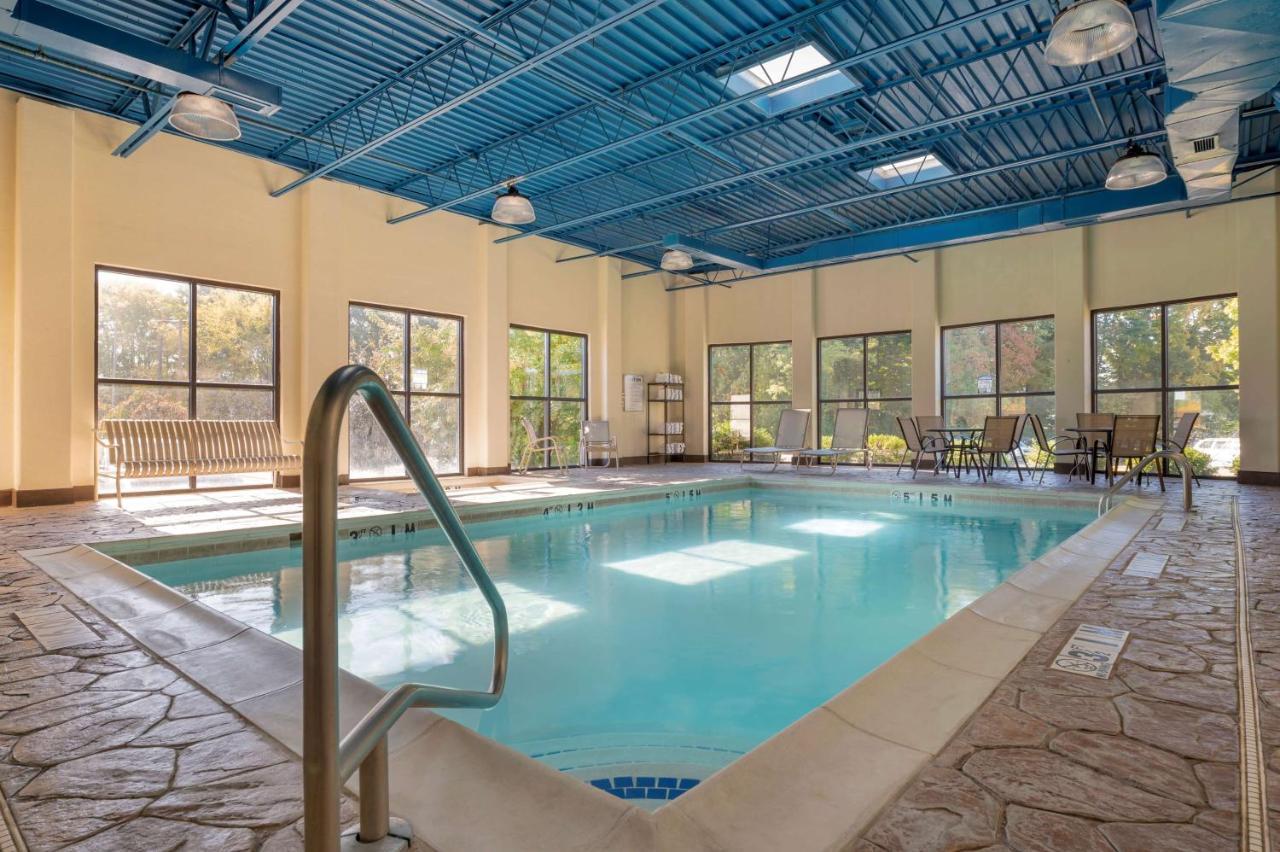 Hotel Western East &